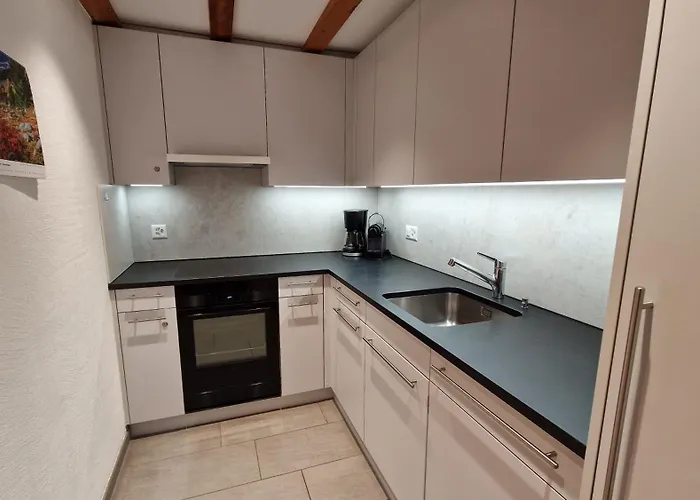 Chesa Bellaval, Haus Rizza 3 1 2 Zimmerwohnung Apartman *