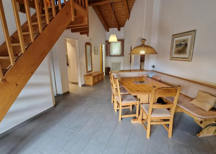 Chesa Bellaval, Haus Rizza 3 1 2 Zimmerwohnung * Silvaplana