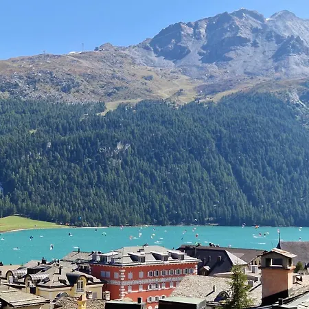 Chesa Bellaval, Haus Rizza 3 1 2 Zimmerwohnung Lejlighed